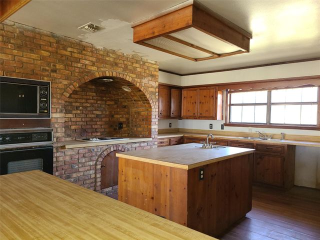 22817 Tx Highway 90 N, Bedias, TX 77831