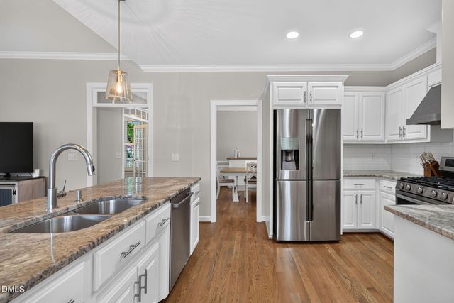 122 Poplar Branch Lane, Cary, NC 27519