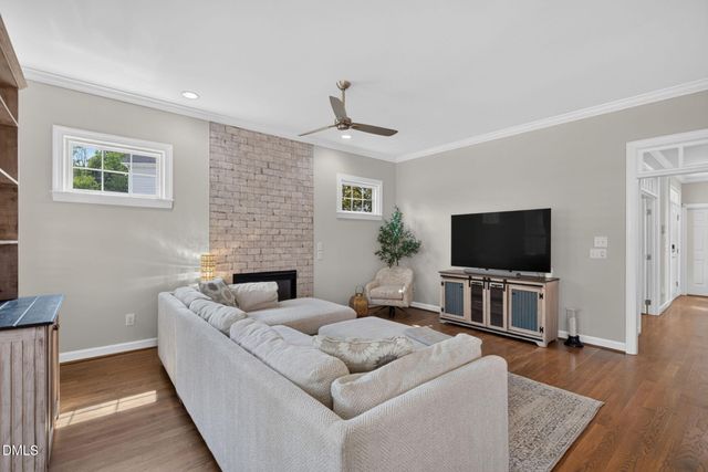 122 Poplar Branch Lane, Cary, NC 27519