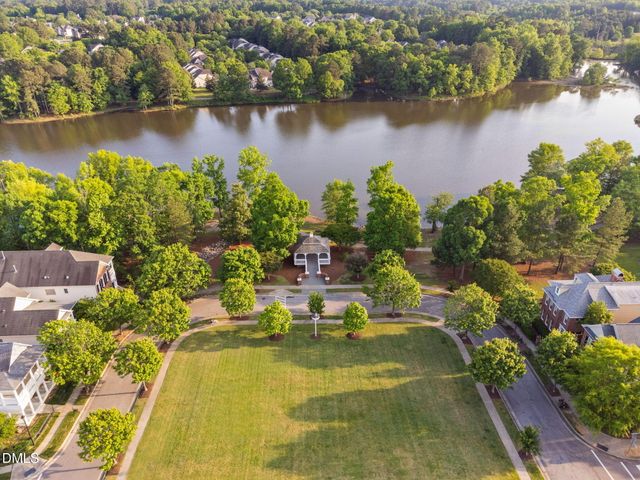 122 Poplar Branch Lane, Cary, NC 27519