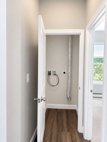 17 Ford St 2, Haverhill, MA 01832