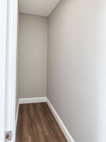 17 Ford St 2, Haverhill, MA 01832