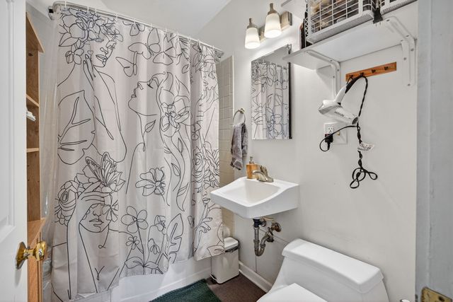 459 27th Street, Des Moines, IA 50312