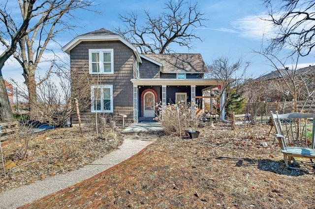 459 27th Street, Des Moines, IA 50312