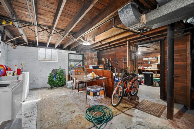 459 27th Street, Des Moines, IA 50312