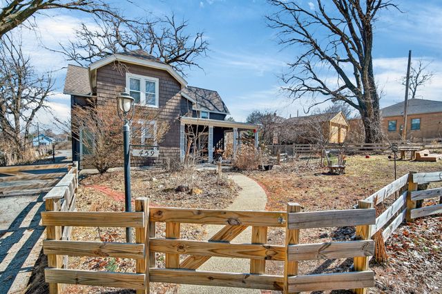 459 27th Street, Des Moines, IA 50312