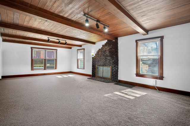 459 27th Street, Des Moines, IA 50312