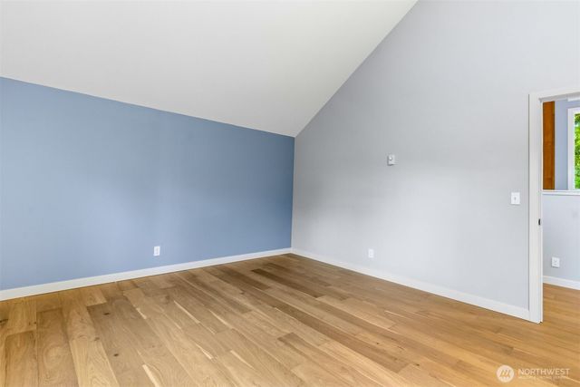 11785 Penny Place NE, Bainbridge Island, WA 98110