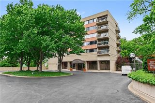 2525 Main Street 314, Kansas City, MO 64108