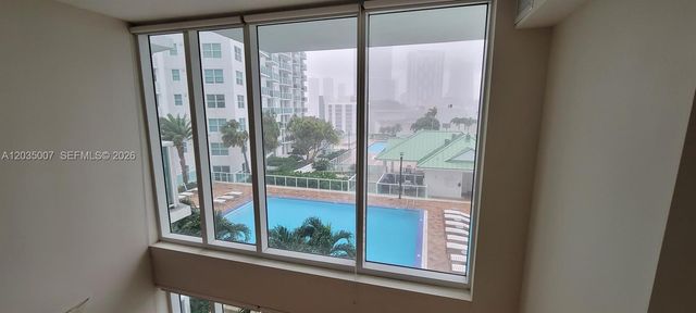 41 SE 5th Street 805, Miami, FL 33131