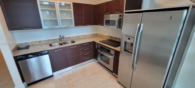 41 SE 5th Street 805, Miami, FL 33131