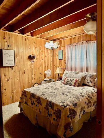 1340 Gooseberry Rd, Strawberry Valley, CA 95981