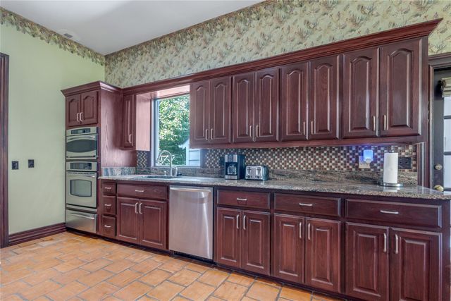 623 CR 2425, Mineola, TX 75773