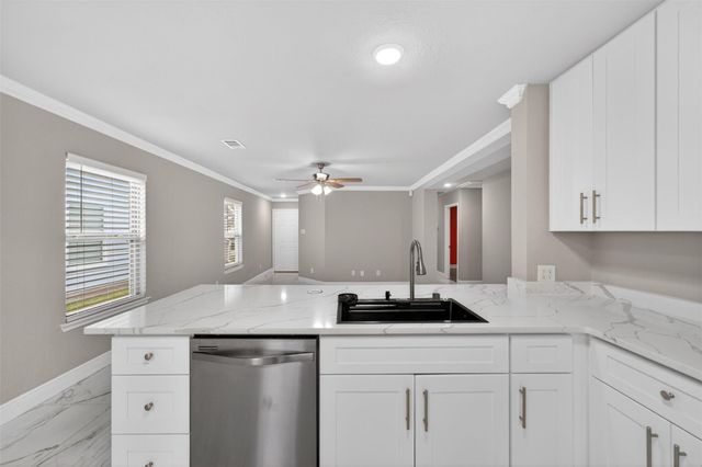 18927 Remington Bend Drive, Houston, TX 77073