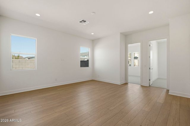 3419 W SUNSTONE Drive, San Tan Valley, AZ 85144