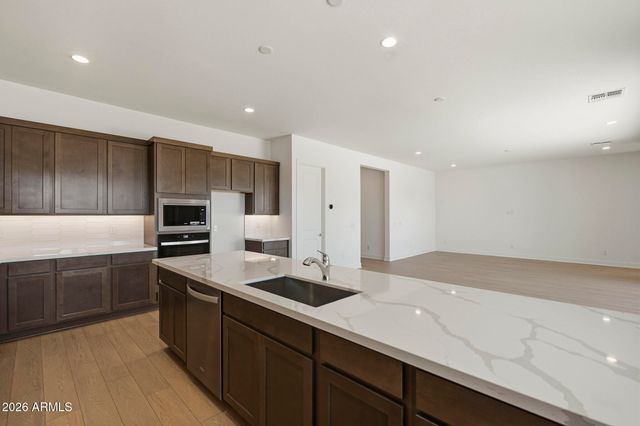 3419 W SUNSTONE Drive, San Tan Valley, AZ 85144