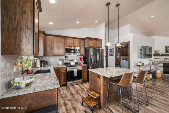 368 W TENNESSEE AVE, Post Falls, ID 83854