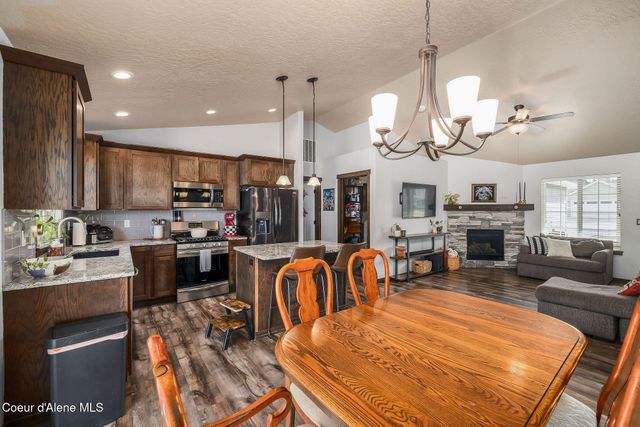 368 W TENNESSEE AVE, Post Falls, ID 83854