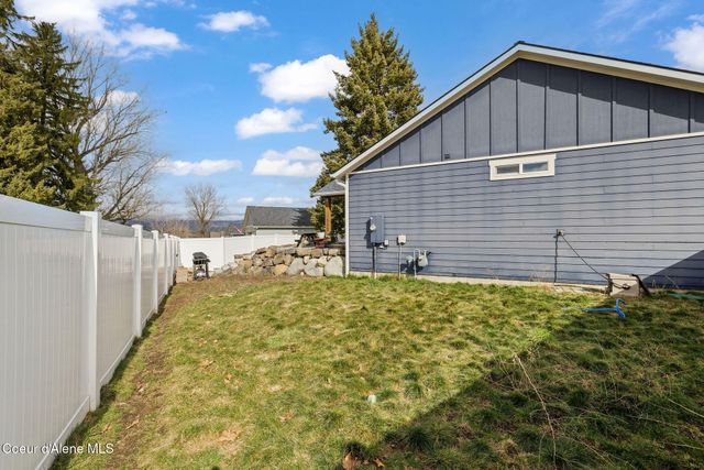 368 W TENNESSEE AVE, Post Falls, ID 83854