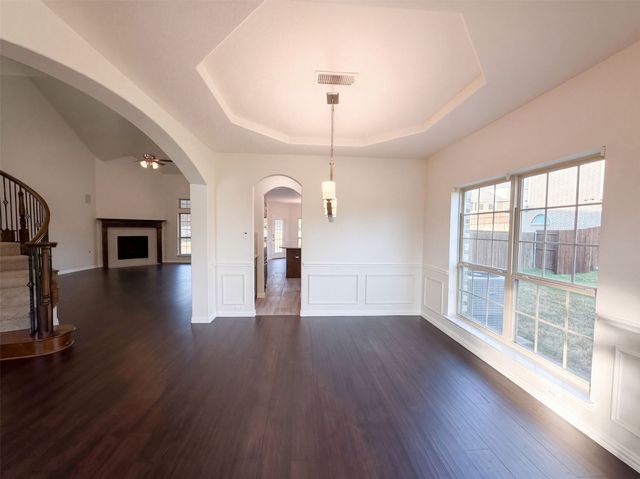 908 Heath Creek Drive, Desoto, TX 75115