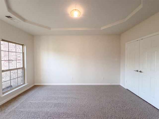 908 Heath Creek Drive, Desoto, TX 75115
