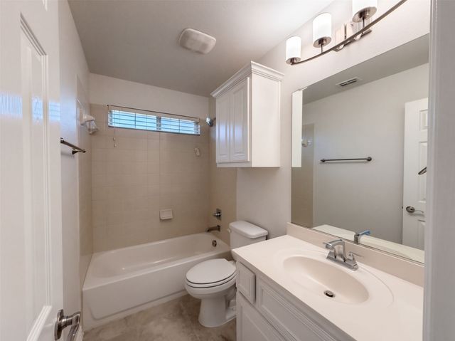 908 Heath Creek Drive, Desoto, TX 75115