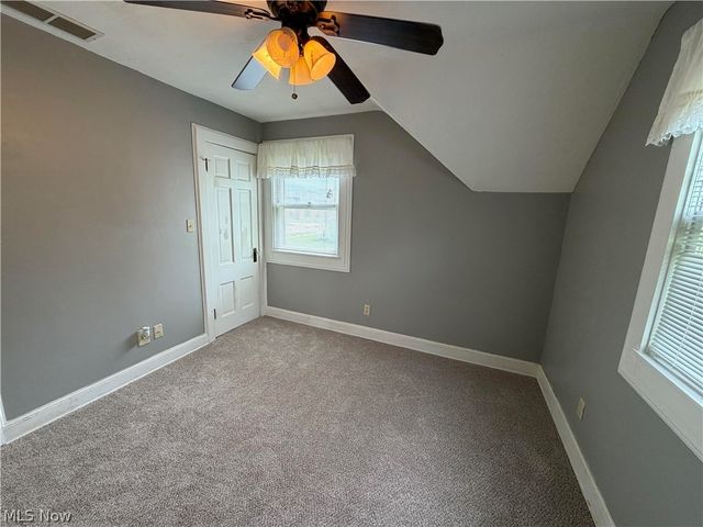 1557 D Street, Lorain, OH 44052