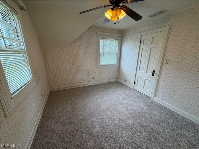 1557 D Street, Lorain, OH 44052