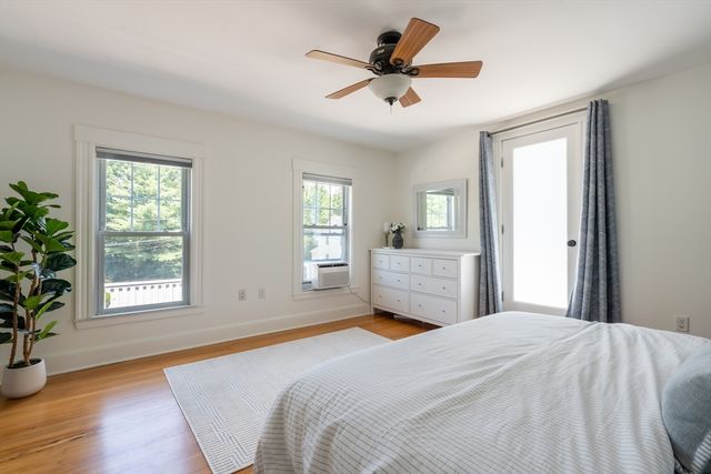 8 Lowell St, Billerica, MA 01862