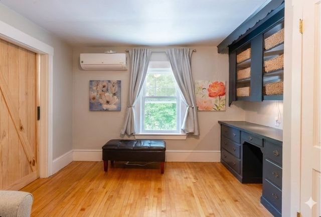 8 Lowell St, Billerica, MA 01862