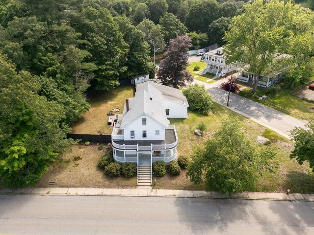 8 Lowell St, Billerica, MA 01862