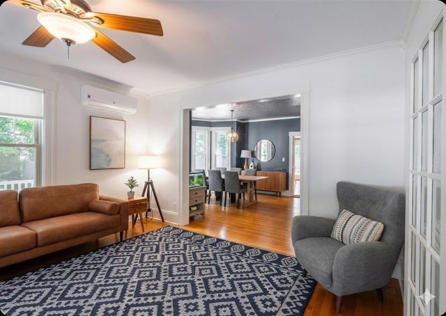 8 Lowell St, Billerica, MA 01862