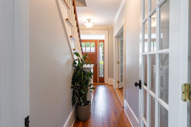 8 Lowell St, Billerica, MA 01862