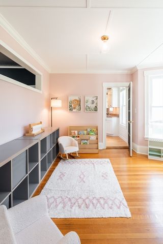 8 Lowell St, Billerica, MA 01862