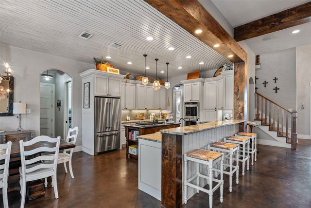 107 Nautical Point, Mabank, TX 75143