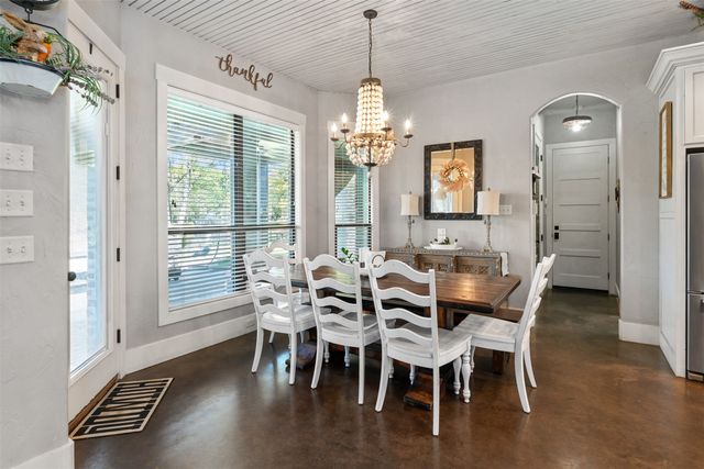 107 Nautical Point, Mabank, TX 75143