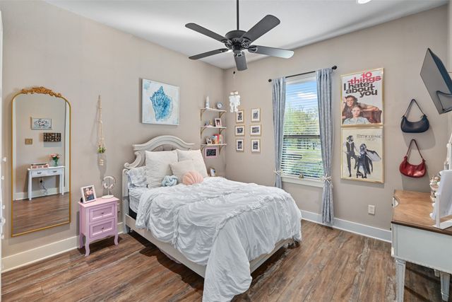 107 Nautical Point, Mabank, TX 75143