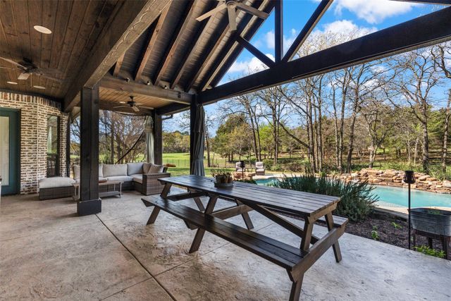 107 Nautical Point, Mabank, TX 75143