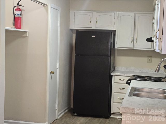 5323 Chestnut Lake Drive, Charlotte, NC 28227