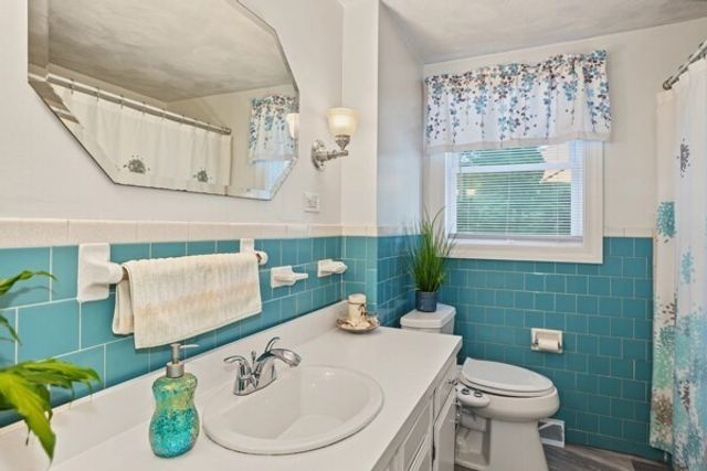 5 William Rd, Billerica, MA 01821