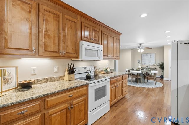 2800 Wilton Ct, Chester, VA 23831