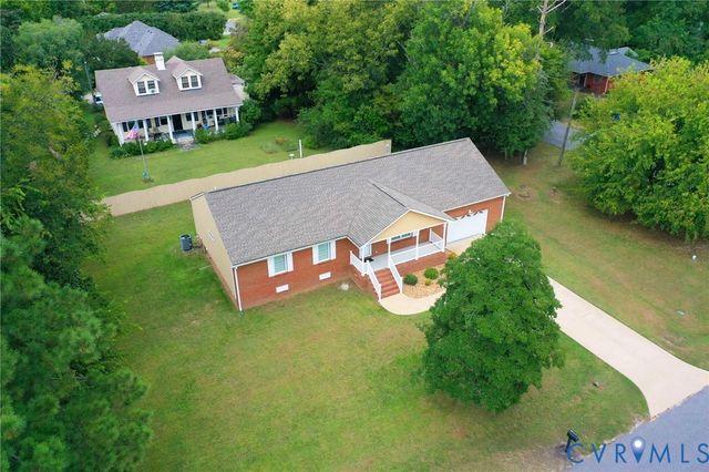 2800 Wilton Ct, Chester, VA 23831