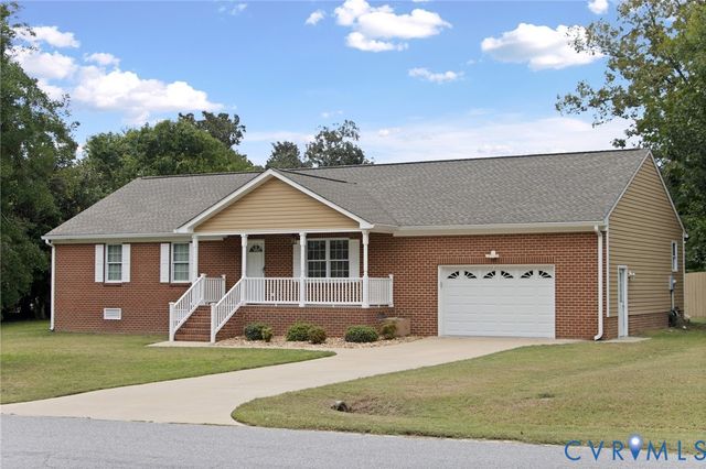 2800 Wilton Ct, Chester, VA 23831