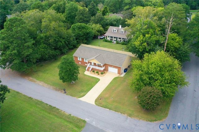 2800 Wilton Ct, Chester, VA 23831