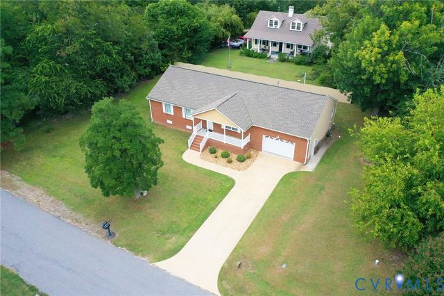 2800 Wilton Ct, Chester, VA 23831