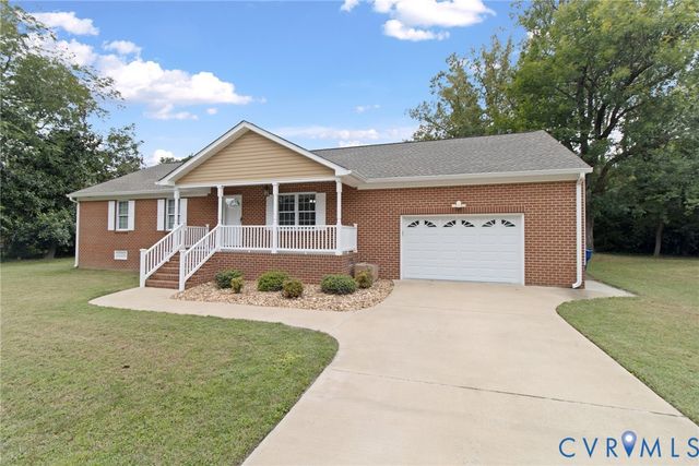 2800 Wilton Ct, Chester, VA 23831
