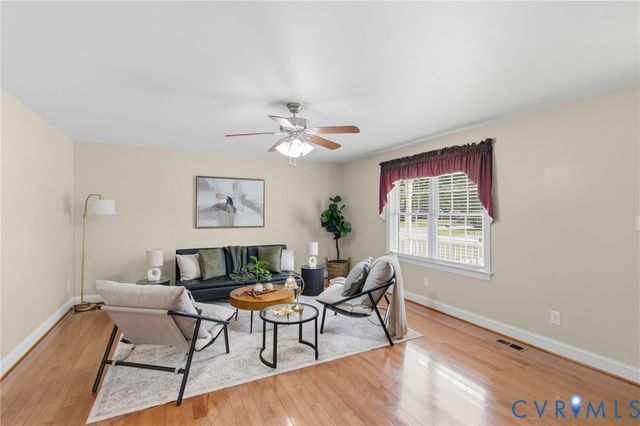 2800 Wilton Ct, Chester, VA 23831