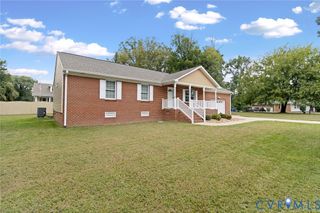 2800 Wilton Ct, Chester, VA 23831
