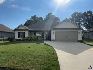 405 Avington Chase, Perry, GA 31069
