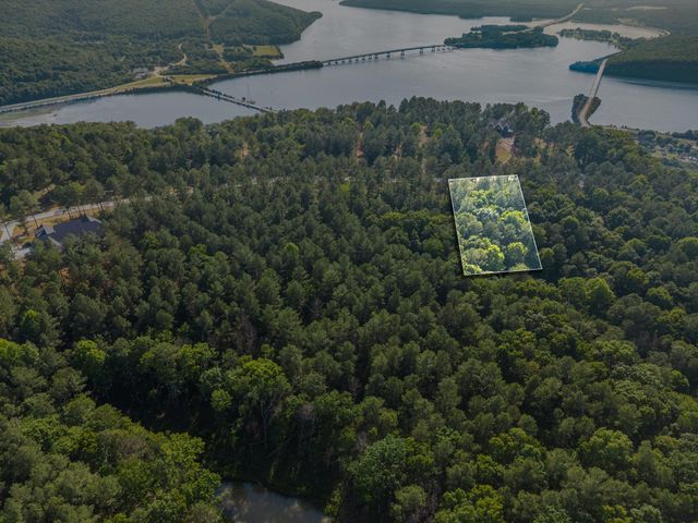 1023 Buck Crossing Dr Drive, Guild, TN 37340